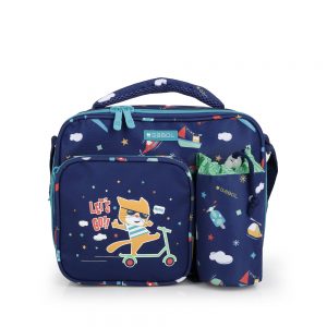 Купете детска термо чанта за храна GABOL Speedy за момче на Fashionkids.bg. Забавен тъмносин дизайн с котка на тротинетка, термоизолираща вътрешност и преден джоб.